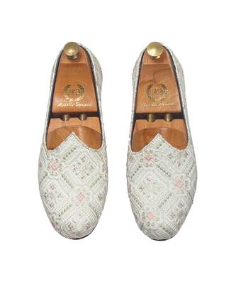 Cream jaipuri juttis 4