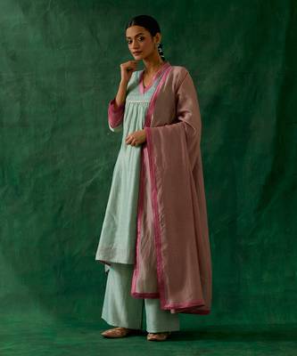 Chanderi handloom high low kurta with palazzo in mint green, light pink chanderi dupatta 2