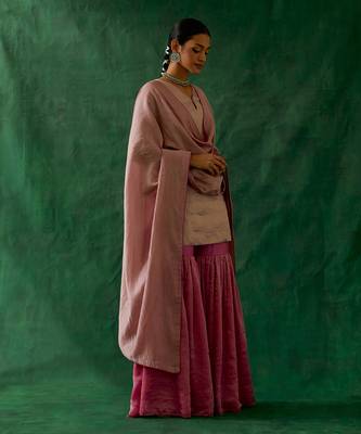 Zari silk short kurta with chanderi handloom dupatta and gharara 3