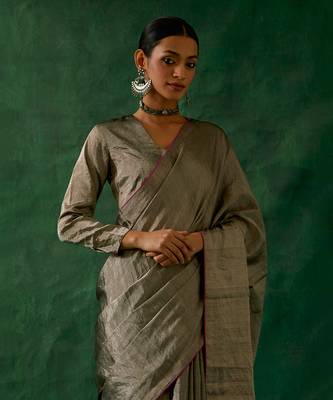 handcrafted black silver zari silk saree with blouse 3