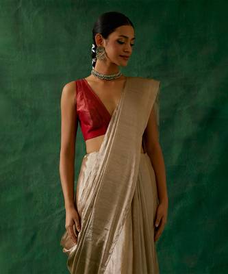 handcrafted beige gold zari silk saree with red chanderi blouse 3