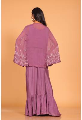 Crop top with embroidery jacket 3
