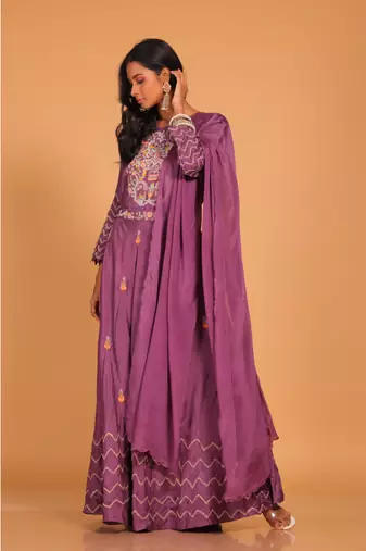 Long gown with dupatta set