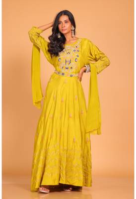 Long gown with dupatta set 2