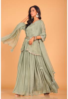 Crop top with dupatta 3