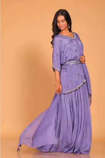 Crop top with dupatta