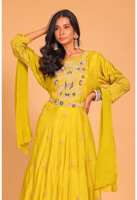 Long gown with dupatta set 5