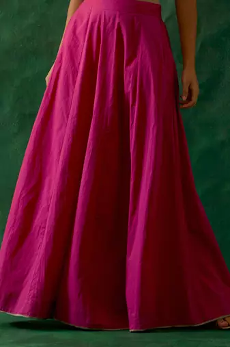 Pink Chanderi Handloom Skirt & Zari Blouse with Dupatta