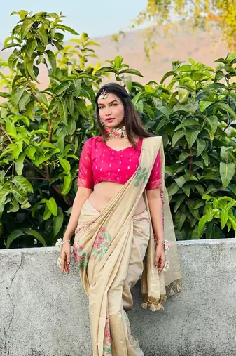 Cream Muga Cotton Printed Pallu And Contrast Border Saree With Blouse For Women