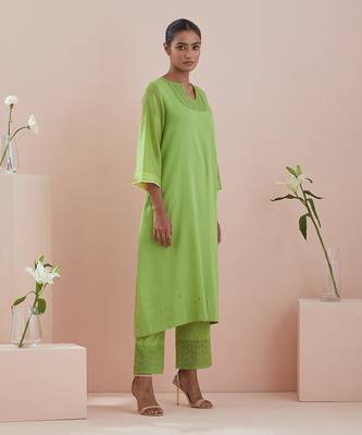 Green a line kurta with cropped pants 2