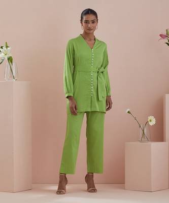 Green co-ord set - front open tunic with pants in green cotton 1