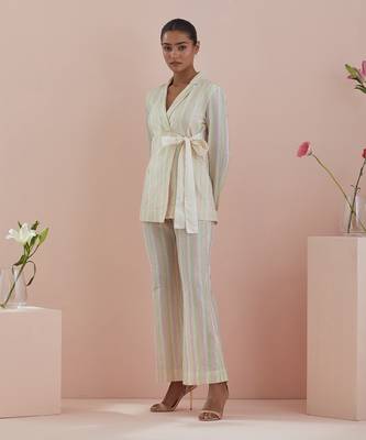 Off-white co-ord set - textured cotton jacket and pants in off white 4