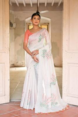 Peach Muga Cotton Floral Printed Pallu And Contrast Border Saree With Blouse For Women 1