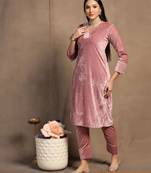 SHADES OF FAASHION Women Rose Pink Velvet Suit Set 