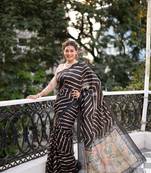 Black Tussar Silik Leriya Printed Pallu & Borderless Saree With Blouse For Women 