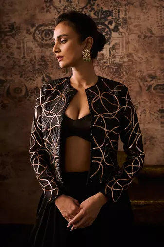 Black mashroo embroidered jacket set
