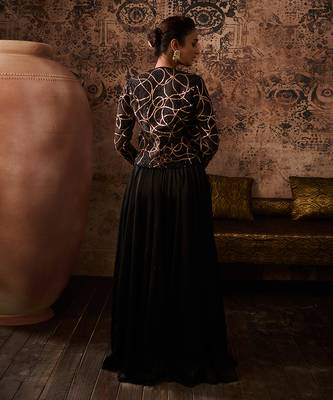 Black mashroo embroidered jacket set 4