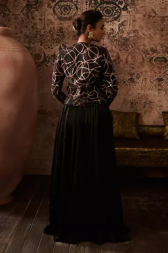Black mashroo embroidered jacket set
