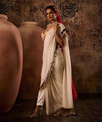 Rose gold tissue saree with blouse 2