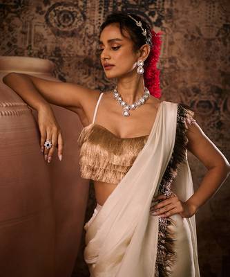 Rose gold tissue saree with blouse 3
