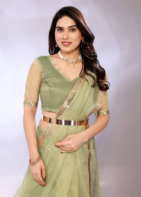 Net embellished saree with blouse piece 3