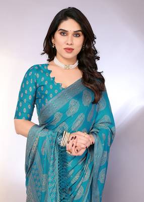 Chiffon floral saree with blouse piece 2