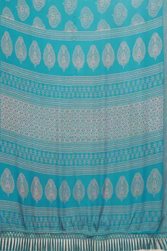 Chiffon floral saree with blouse piece