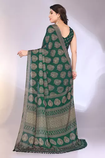 Chiffon floral saree with blouse piece