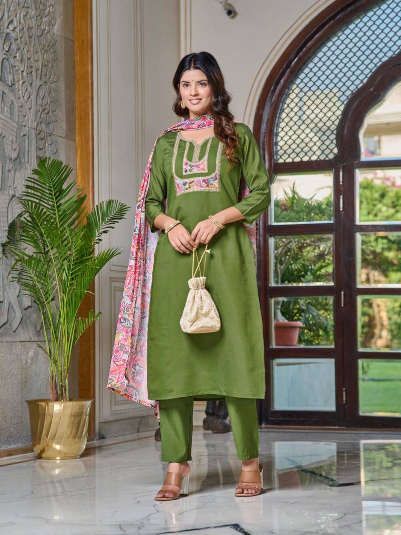 Women's Chanderi Embroidered Straight Kurta with Pant And Dupatta Set