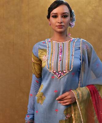 Ocean blue printed kurta set paired with color block dupatta and flared pants. 4