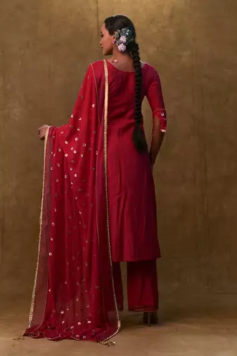 Hot pink kurta set paired with sequin embroidery dupatta and pants