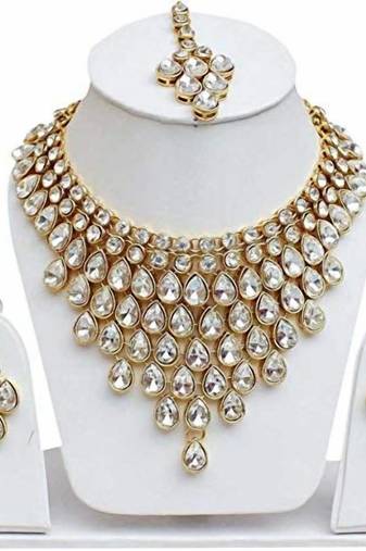 Crystal studded design choker traditional necklace jewellery set with matching earrings and maang tikka