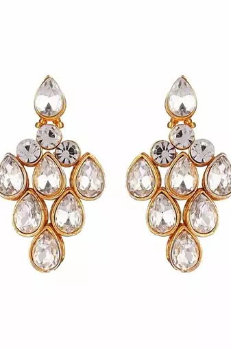 Crystal studded design choker traditional Necklace :: jewellery set with matching earrings and maang tikka