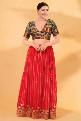 Mmore Women's Velvet Self Design Readymade Padded Saree Blouse 4