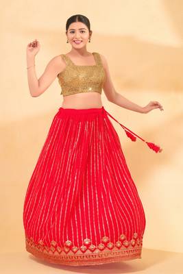 Mmore Women's Net Self Design Readymade Padded Saree Blouse 4