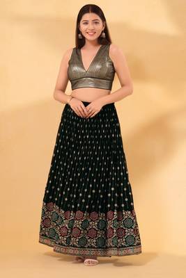 Mmore Women's Tissue Self Design Readymade Padded Saree Blouse 4