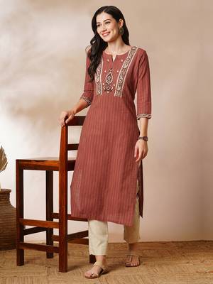 Straight kurta in striped cotton fabric with block printed yoke. 1