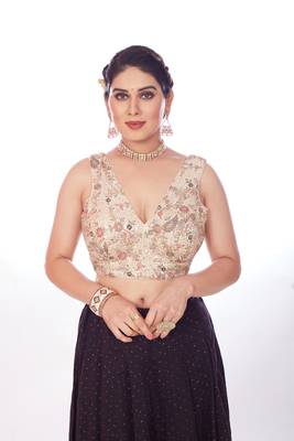 Mmore Women's Net Embroidered Readymade Padded Saree Blouse 1