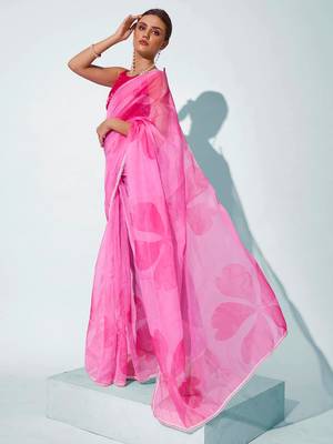 Floral Printed Organza Saree 3