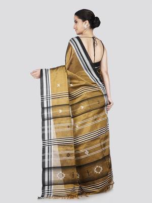 Pinkloom women's gold silk-sarees with running blouse piece 3