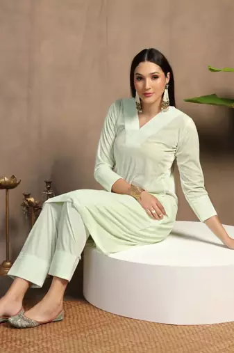 SHADES OF FAASHION Women Mint Green Velvet Suit Set 
