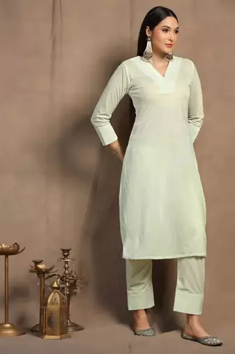 SHADES OF FAASHION Women Mint Green Velvet Suit Set 