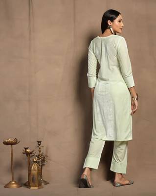SHADES OF FAASHION Women Mint Green Velvet Suit Set  5