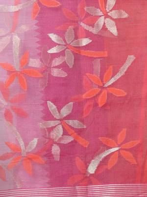 Off white matka soft saree with resham pallu 4