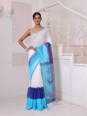 Off white matka soft saree with resham pallu 1