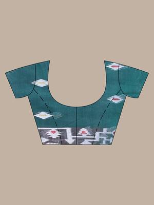 Emerald green muslin saree with jamdani designs 5