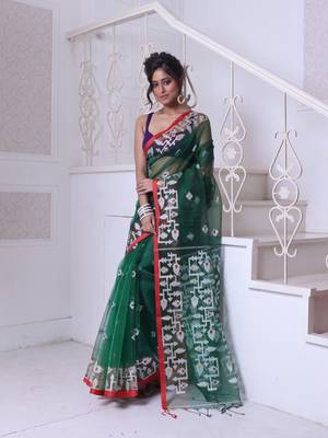Green muslin saree with jamdani designs 1