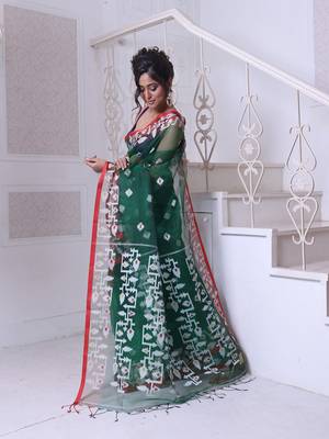 Green muslin saree with jamdani designs 2