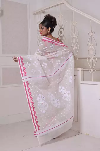 Off white cotton handwoven jamdani saree