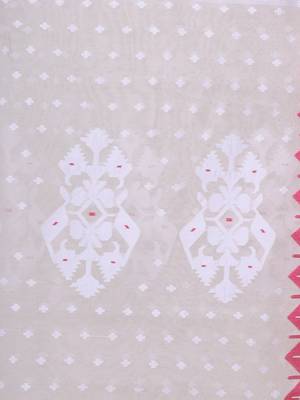 Off white cotton handwoven jamdani saree 4